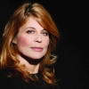 Linda Hamilton profilképe