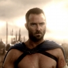 Sullivan Stapleton profilképe